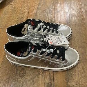 Disney Zara size 2.5y